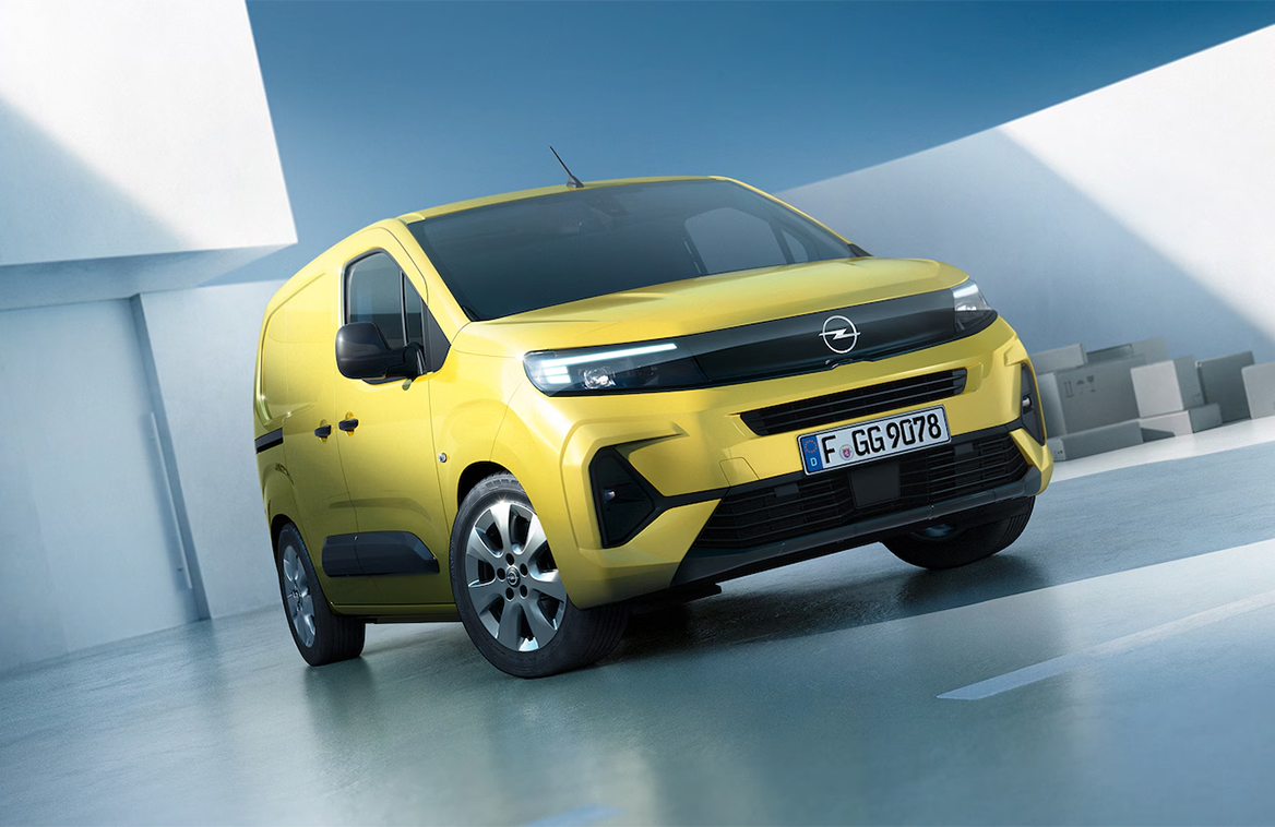 amplitude_auto_opel_cargo_2038206040.webp