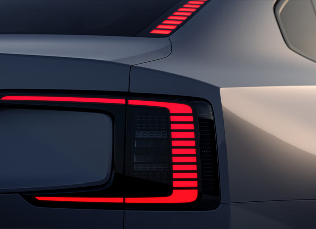 Amplitude-Auto-Volvo-ES90